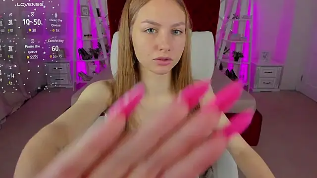 Snapshot of MilaAddams chatting on 08/07/26, 05:31 MilaAddams online show from 08/07/26, 05:31