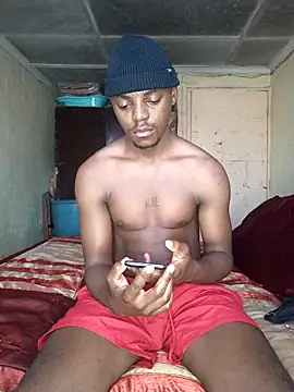 Snapshot of Hluga_25 chatting on 02/03/26, 04:32 Hluga 25 online show from 02/03/26, 04:32