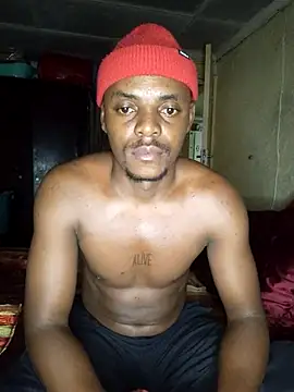 Snapshot of Hluga_25 chatting on 02/06/26, 05:16 Hluga 25 online show from 02/06/26, 05:16