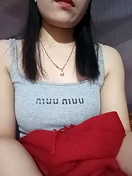 LucyyLy online show from 03/11/26, 12:44