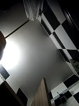 Snapshot of DebutingPathway chatting on 09/10/25, 10:04 DebutingPathway online show from 09/10/25, 10:04