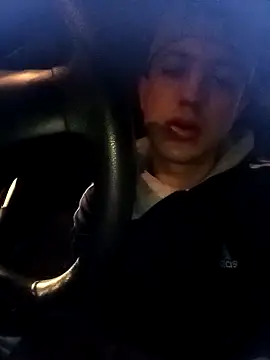 Snapshot of DebutingPathway chatting on 09/18/25, 09:11 DebutingPathway online show from 09/18/25, 09:11