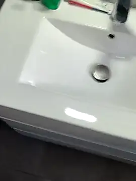 Snapshot of Yazaza1999 chatting on 10/17/25, 01:35 Yazaza1999 online show from 10/17/25, 01:35