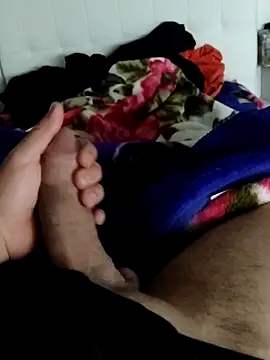 Snapshot of Yazaza1999 chatting on 10/21/25, 07:47 Yazaza1999 online show from 10/21/25, 07:47