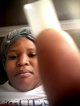 Snapshot of houseforsex chatting on 10/05/25, 07:50 houseforsex online show from 10/05/25, 07:50