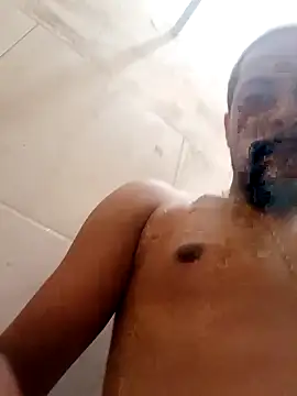 PauMolao85 online show from 12/19/25, 03:30