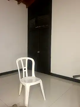 CAROLINNAGOMEZ online show from 10/11/25, 12:32