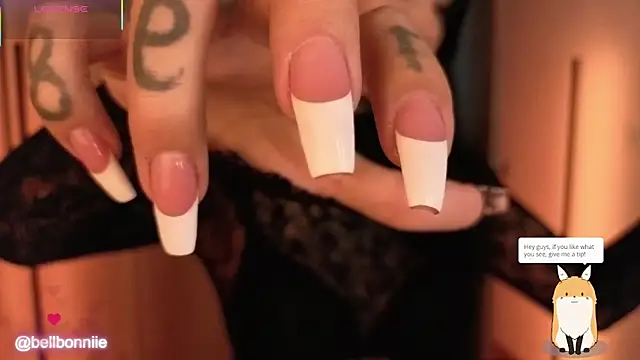 belllbonniie online show from 10/18/25, 08:53