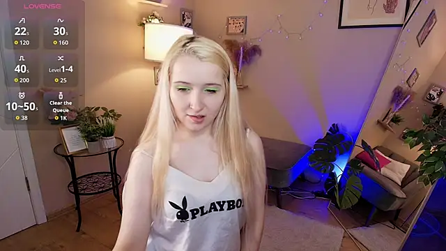 Milana Key online show from 11/08/25, 09:13