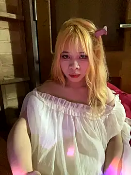 swallow-nice online show from 09/21/25, 08:43