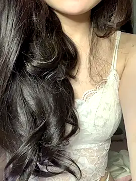 swallow-nice online show from 12/16/25, 02:44