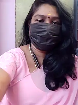 Snapshot of Tamil_Azhaghi25 chatting on 12/18/25, 06:52 Tamil Azhaghi25 online show from 12/18/25, 06:52
