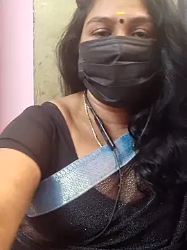 Snapshot of Tamil_Azhaghi25 chatting on 01/17/26, 06:18 Tamil Azhaghi25 online show from 01/17/26, 06:18