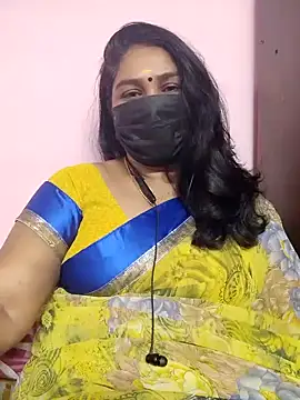 Snapshot of Tamil_Azhaghi25 chatting on 02/08/26, 05:16 Tamil Azhaghi25 online show from 02/08/26, 05:16