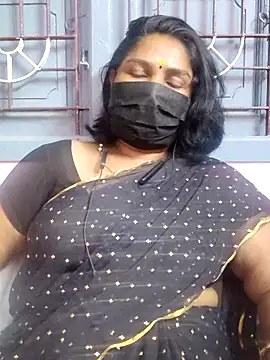 Snapshot of Tamil_Azhaghi25 chatting on 05/17/26, 05:42 Tamil Azhaghi25 online show from 05/17/26, 05:42