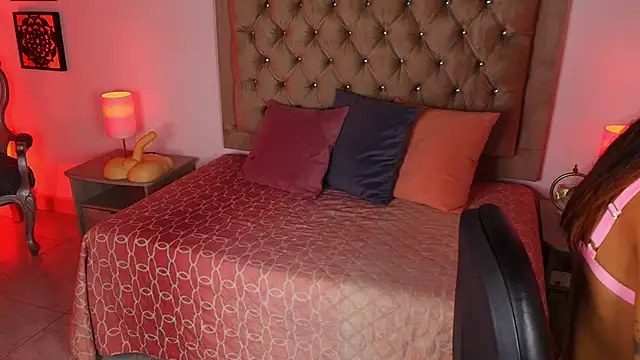 dulce fresa  online show from 12/05/25, 12:25