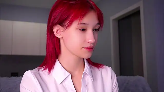 Likalense online show from 09/24/25, 01:03