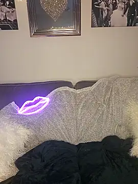 Snapshot of DeliciousDeeX chatting on 02/02/26, 12:59 DeliciousDeeX online show from 02/02/26, 12:59