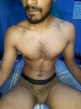 Snapshot of ApexO45 chatting on 12/13/25, 11:21 ApexO45 online show from 12/13/25, 11:21