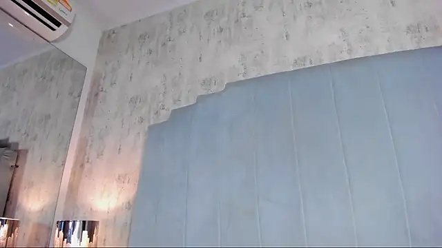 Snapshot of shanty_cole chatting on 06/18/26, 02:54 shanty cole online show from 06/18/26, 02:54