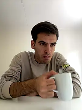 Snapshot of dino2603 chatting on 09/09/25, 12:26 dino2603 online show from 09/09/25, 12:26