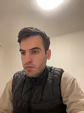 Snapshot of dino2603 chatting on 11/04/25, 06:07 dino2603 online show from 11/04/25, 06:07