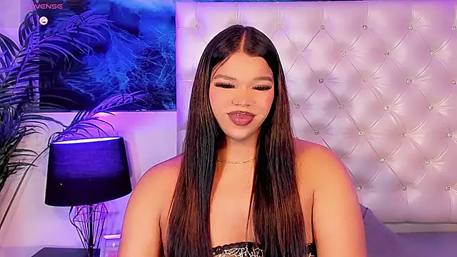 Valeria Swett  online show from 05/29/26, 08:23