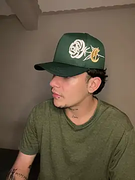 Snapshot of _Chloe_Smith chatting on 01/13/26, 05:51 Chloe Smith online show from 01/13/26, 05:51