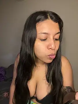 Snapshot of _Chloe_Smith chatting on 02/02/26, 06:17 Chloe Smith online show from 02/02/26, 06:17