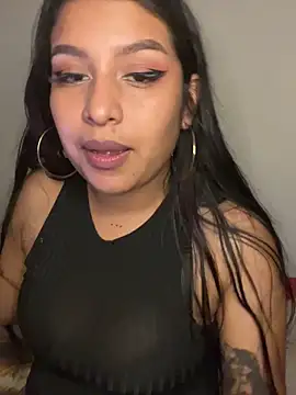 Snapshot of _Chloe_Smith chatting on 04/16/26, 04:35 Chloe Smith online show from 04/16/26, 04:35