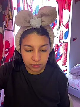  Chloe Smith online show from 07/14/26, 04:02