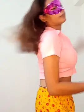 Snapshot of new_coupleee chatting on 09/12/25, 02:39 new coupleee online show from 09/12/25, 02:39