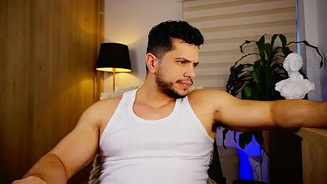 Erick Thompsonx online show from 03/03/26, 09:53