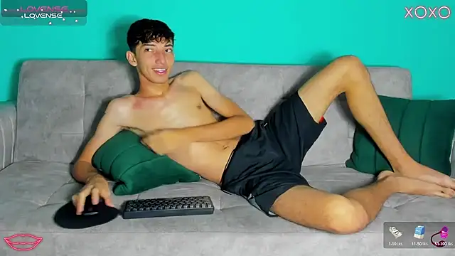 Maikol Ortiz online show from 09/28/25, 12:43