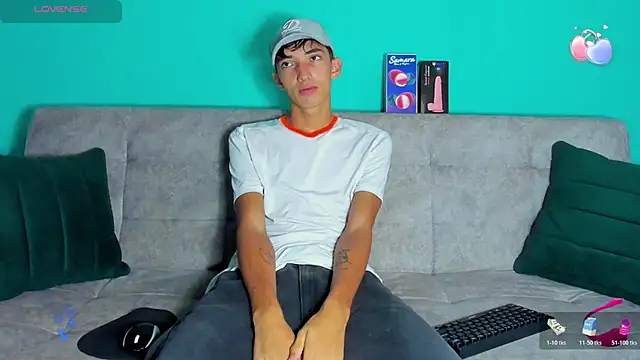 Maikol Ortiz online show from 10/17/25, 12:41