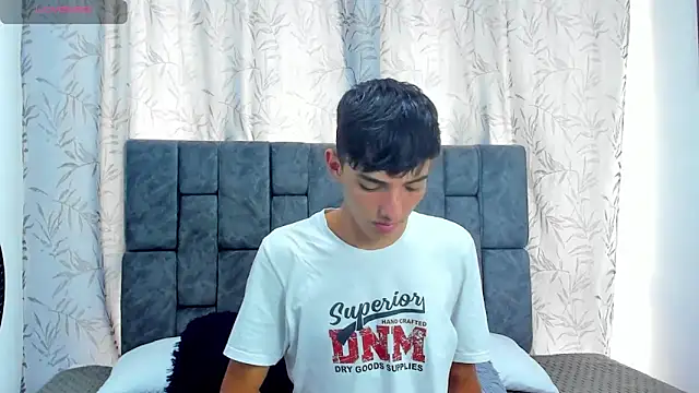 Maikol Ortiz online show from 11/26/25, 07:15