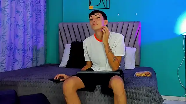 Maikol Ortiz online show from 02/28/26, 01:12