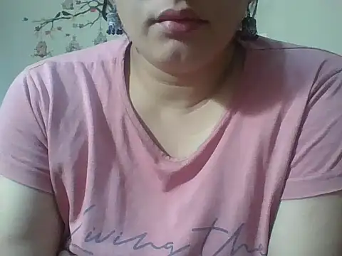 rekha 09 online show from 09/23/25, 02:36