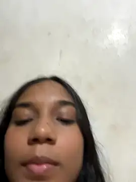 Snapshot of Andres-Andrea1922 chatting on 09/09/25, 04:45 Andres-Andrea1922 online show from 09/09/25, 04:45