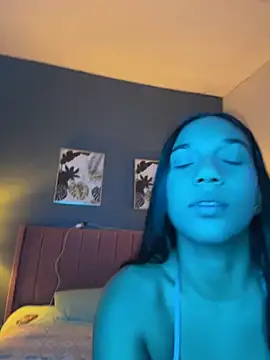 Snapshot of Andres-Andrea1922 chatting on 10/03/25, 09:39 Andres-Andrea1922 online show from 10/03/25, 09:39