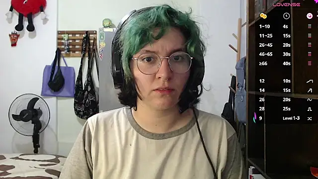 Froggyinthebox online show from 04/17/26, 02:14