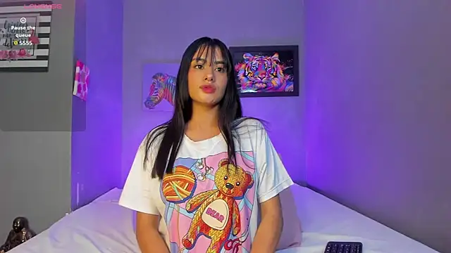 Snapshot of meghanmaslow chatting on 01/05/26, 10:02 meghanmaslow online show from 01/05/26, 10:02