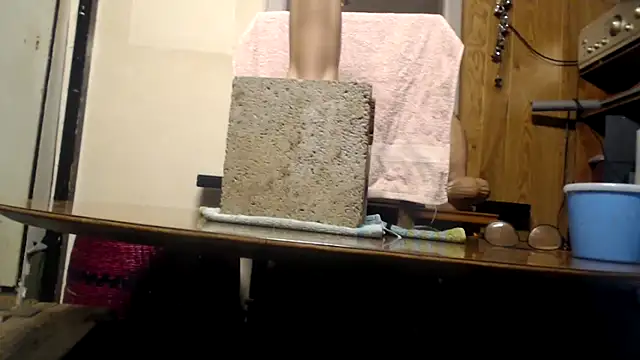 Snapshot of BiglovelyXXL chatting on 03/04/26, 01:55 BiglovelyXXL online show from 03/04/26, 01:55