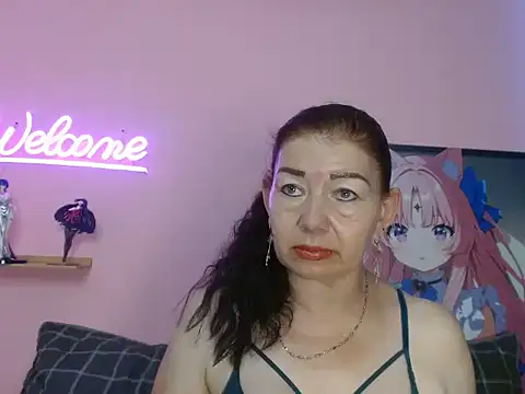 estefania 34 online show from 10/15/25, 07:36