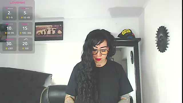 Vicky hotmilf online show from 01/09/26, 11:24