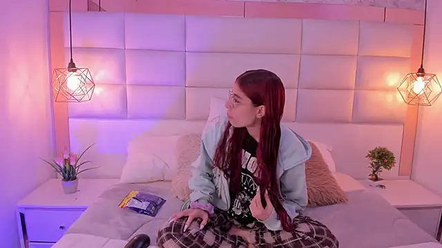 Gaby louse online show from 12/04/25, 07:33