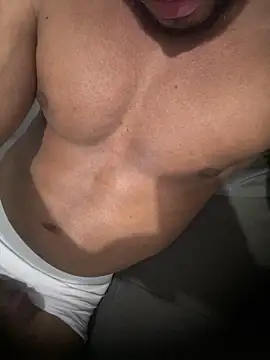 Snapshot of casalfeet chatting on 03/03/26, 01:12 casalfeet online show from 03/03/26, 01:12