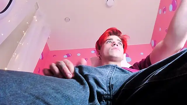 Blaiz Vok online show from 09/17/25, 12:45