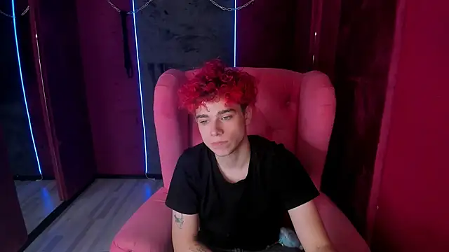 Blaiz Vok online show from 10/14/25, 04:08