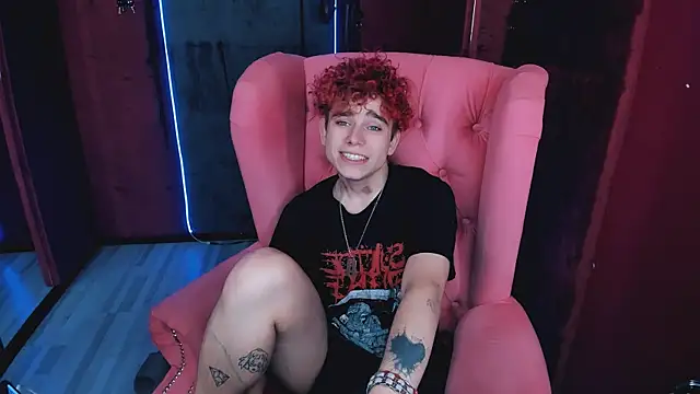 Blaiz Vok online show from 11/02/25, 08:44